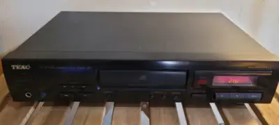 TEAC CD-P100 CD PLAYER WITH REMOTE, View more
