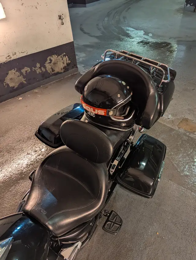 For Sale: 2011 Yahama V-Star 950 Tourer in Street, Cruisers & Choppers in City of Toronto - Image 10