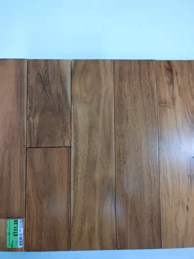 plancher de bois franc noyer exotique, View more