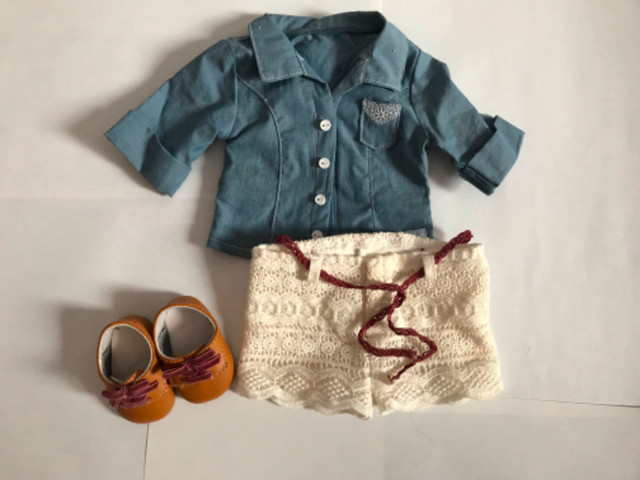 American Girl Tenney Picnic Outfit in Toys & Games in City of Toronto