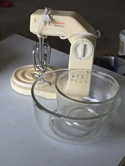 Vintage Sunbeam Electronic Mixmaster Stand Mixer MM-97 - Cream, View more