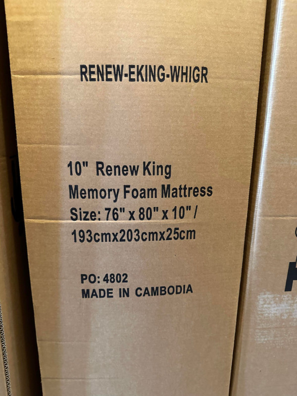 NEW IN BOX 10" Cool Gel Bamboo Memory Foam Mattress in 4 Sizes in Beds & Mattresses in Kamloops - Image 3
