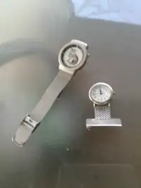 Watches silver colour