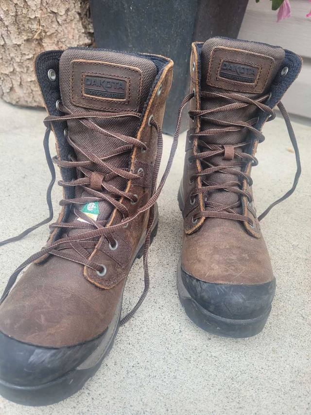 STEEL TOE WORK BOOTS in Multi-item in Strathcona County