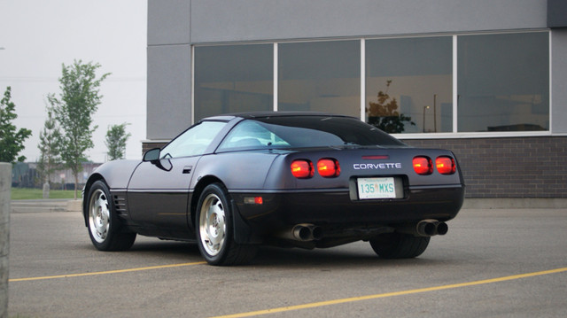 1994 Chevrolet Corvette in Cars & Trucks in Saskatoon - Image 3