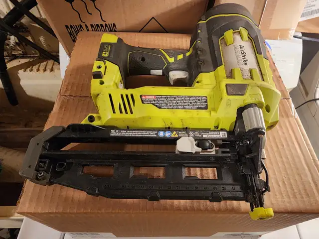 RYOBI 18V ONE+ AirStrike 16-Gauge Cordless Straight Nailer in Power Tools in Windsor Region - Image 11