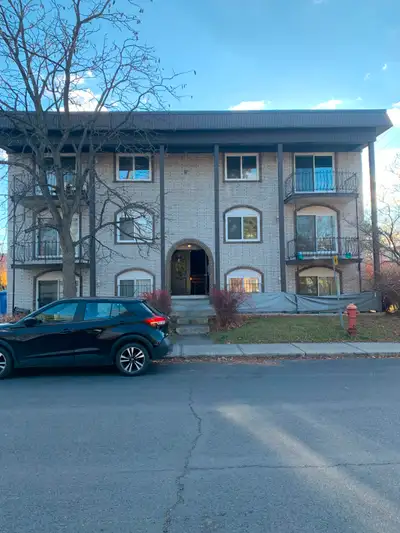 Charmant 3 ½ à louer - Longueuil à proximité de tout-1er Juillet