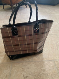 Insulated lunch bag / purse