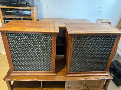Tannoy HPD 315 Stuart Cabinets MINT $1600.00 OBO, View more