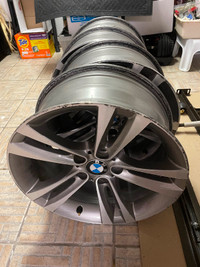 BMW 320 328 original 18 inch mag wheels