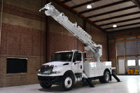 2018 International (4300) with Altec Digger Derrick (DC47-TR)