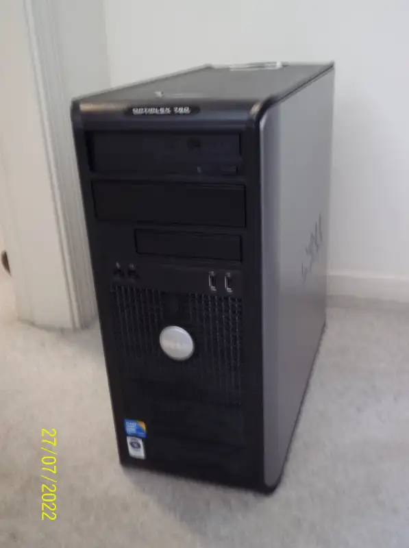 Dell Optiplex 760 QuadCore PC + 20" LCD Monitor etc. in Desktop Computers in Richmond - Image 3