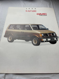 VINTAGE 1990 GMC SAFARI VAN SALES BROCHURE #M1704