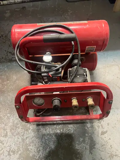 Porter Cable 4gal portable air compressor, View more