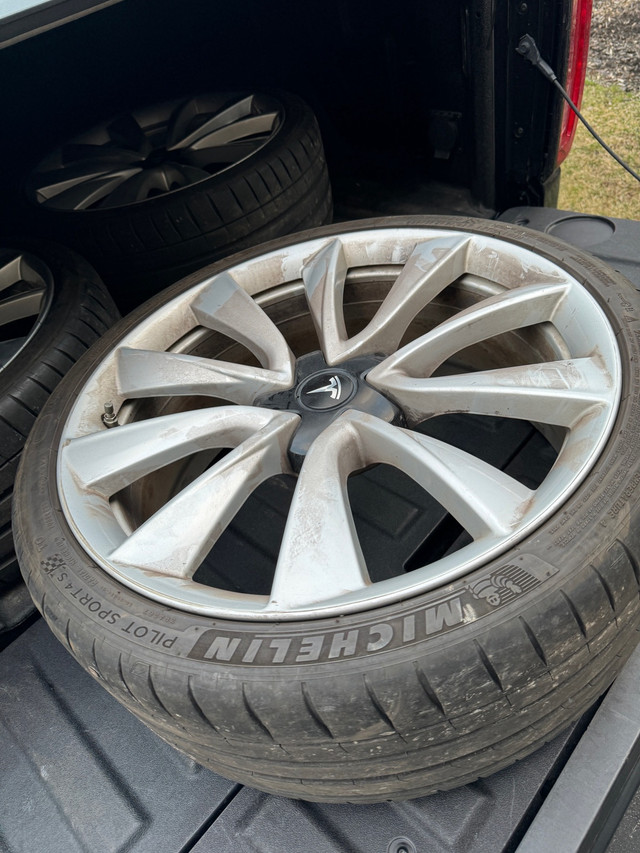 4 x 20” OEM Model 3 Performance wheels & tires (Michelin 4S) in Tires & Rims in Hamilton - Image 3