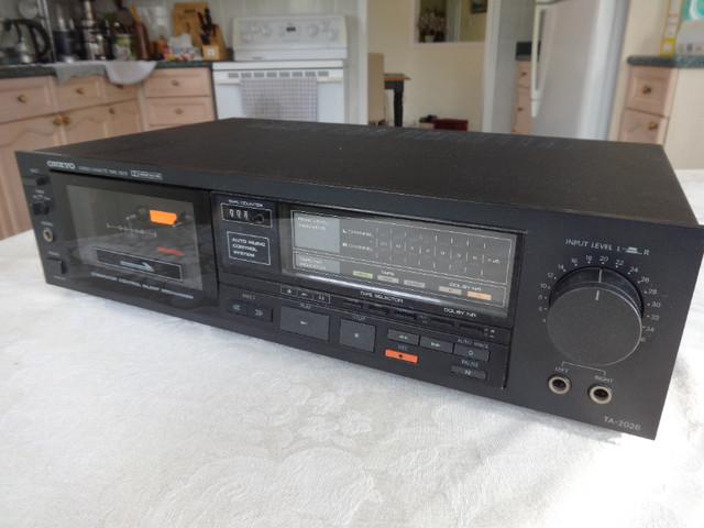 Onkyo TA-2026 Stereo Cassette Tape Deck for sale(AS IS) in Stereo Systems & Home Theatre in Markham / York Region - Image 4