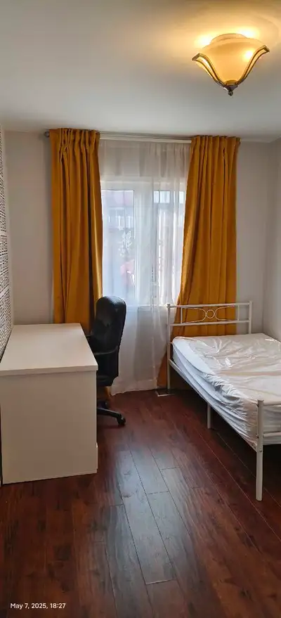 Room for Rent