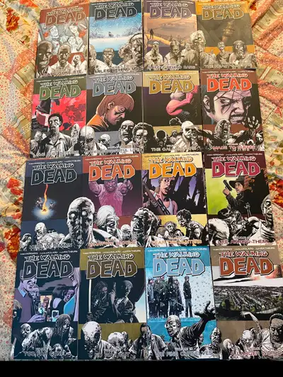 The Walking Dead! Complete Series! Trades & Comics!, View more
