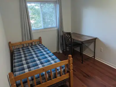 (with Utilities) 2 Furnished Rooms for Rent Near UWO For Males