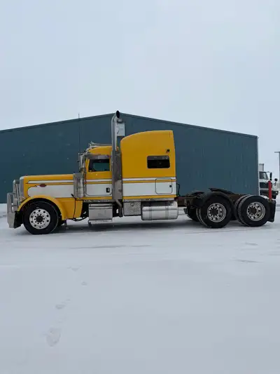 600 hp Cummins deleted Fresh cvip Motor was rebuilt 200k ago 18 speed 4 way lockers 3:90 70 inch bun...