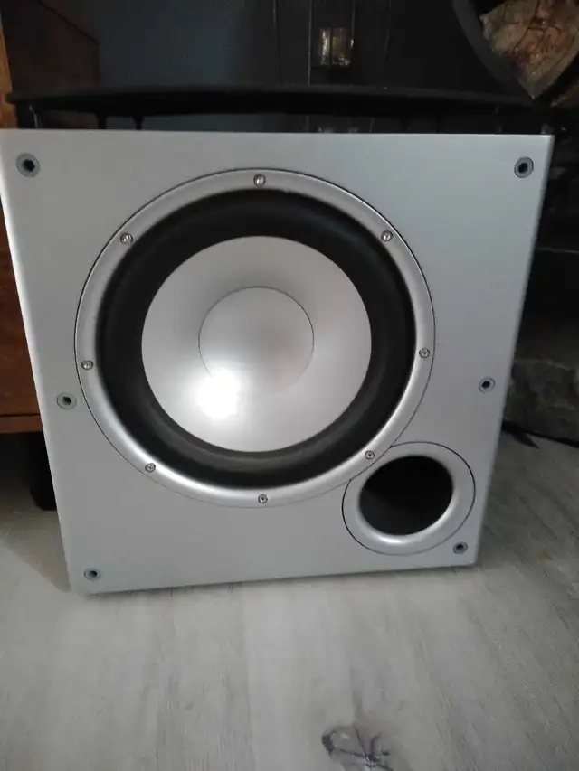 home surround sound system in Stereo Systems & Home Theatre in Red Deer - Image 3