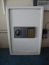 Electronic Key press/safe