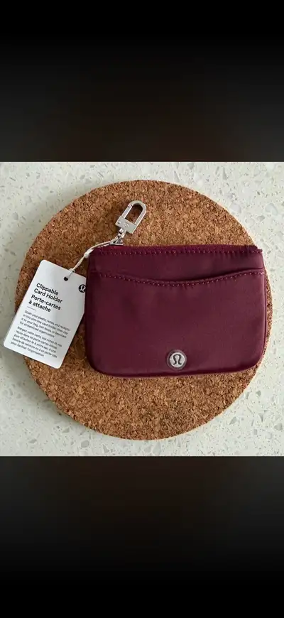 BNWT Lululemon Clipable Card Holder, View more