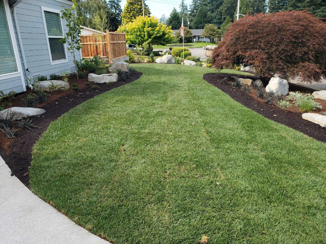 KKJ LANDSCAPING  in Cleaners & Cleaning in Mississauga / Peel Region - Image 4