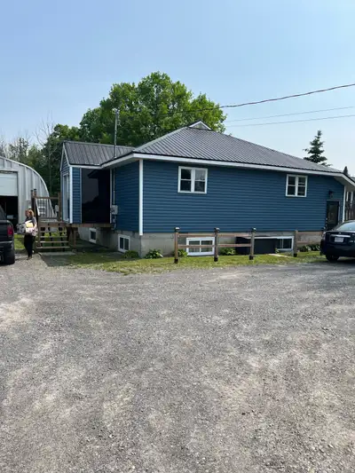 Three bedroom apartment for Rent
