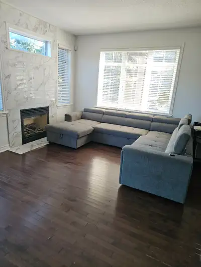 WOOD BLINDS FAUX - SEVERAL SIZES THROUGHOUT HOUSE - RENOVATION SALE Ideal for renovations, upgrades,...
