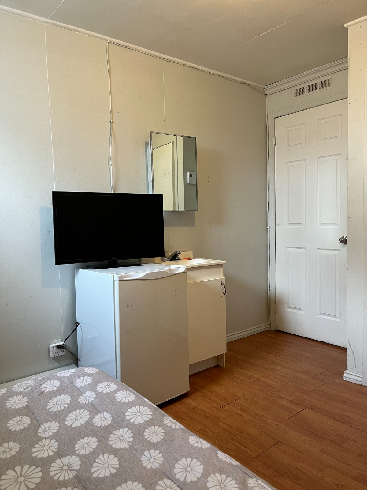 Chambre à louer à Roberval — photo 1