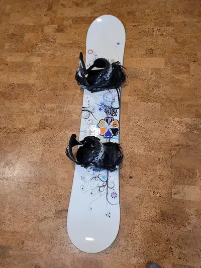 Lotus 151cm Snowboard with bindings (L size)., View more