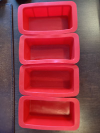 4 Mini Silicone Loaf Pans - BRAND NEW