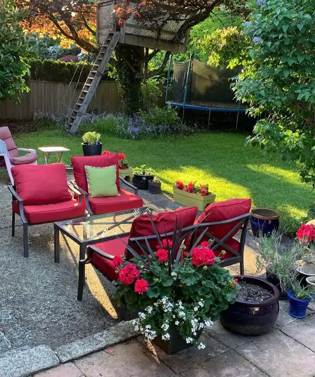 COZY ONE BEDROOM STUDIO - SEPT 1 in Long Term Rentals in North Shore - Image 8