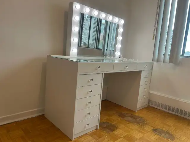 Premium Luxury makeup vanity table dresser 13 drawers in Dressers & Wardrobes in Mississauga / Peel Region - Image 10