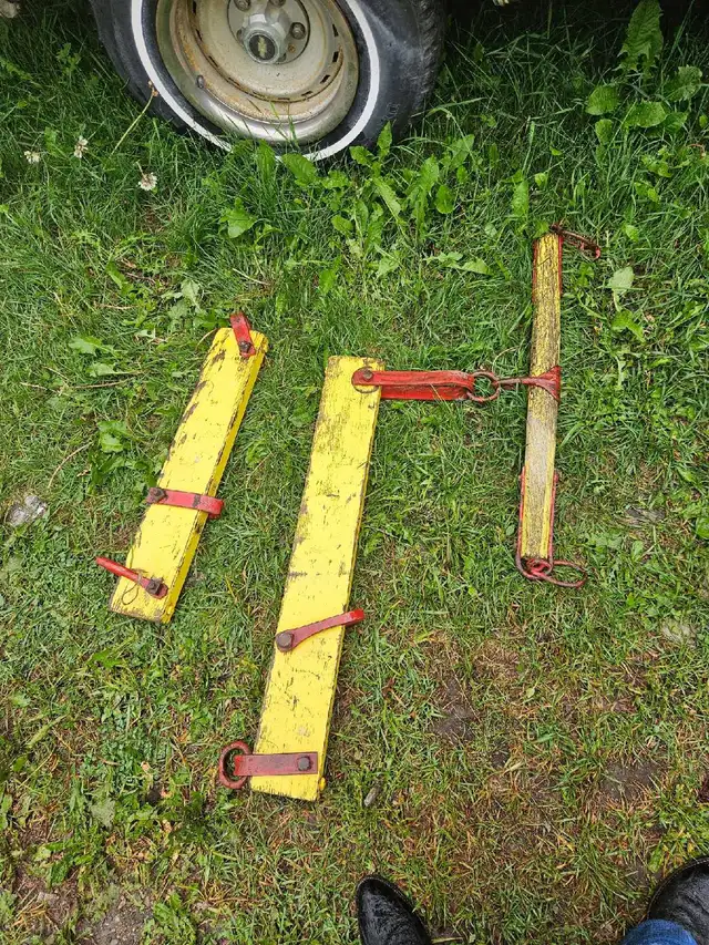Vintage chuck wagon horse separator separator in Equestrian & Livestock Accessories in Lethbridge - Image 3