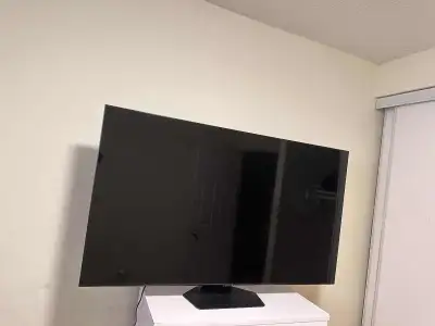 Samsung 55inch QLED 4k tv, View more