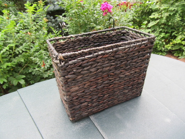 BASKETS - LARGER SIZES - LOT # 3 in Home Décor & Accents in Bedford - Image 3