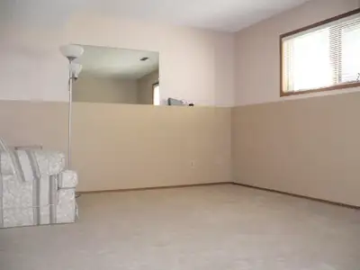 Greatest Bachelor Suite**Ideal for Students**Walk to Campus**