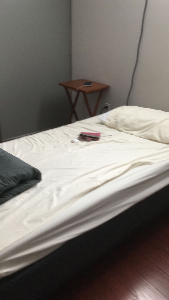 Private Room for rent Room Rentals & Roommates Mississauga / Peel