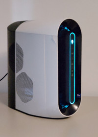 High-Performance Alienware Aurora R12 for Sale - Like New!