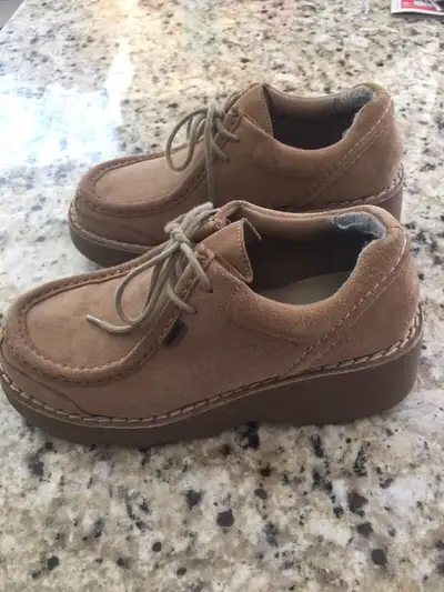 Stoneridge Platform Shoes -Size 7, View more