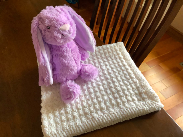 Crocheted stroller blanket in Other in Chatham-Kent