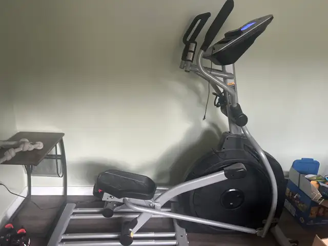 Elliptical in Exercise Equipment in Cranbrook - Image 3