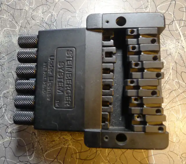 Steinberger R-Trem Tremolo 80's Original Vintage in Guitars in City of Toronto - Image 6