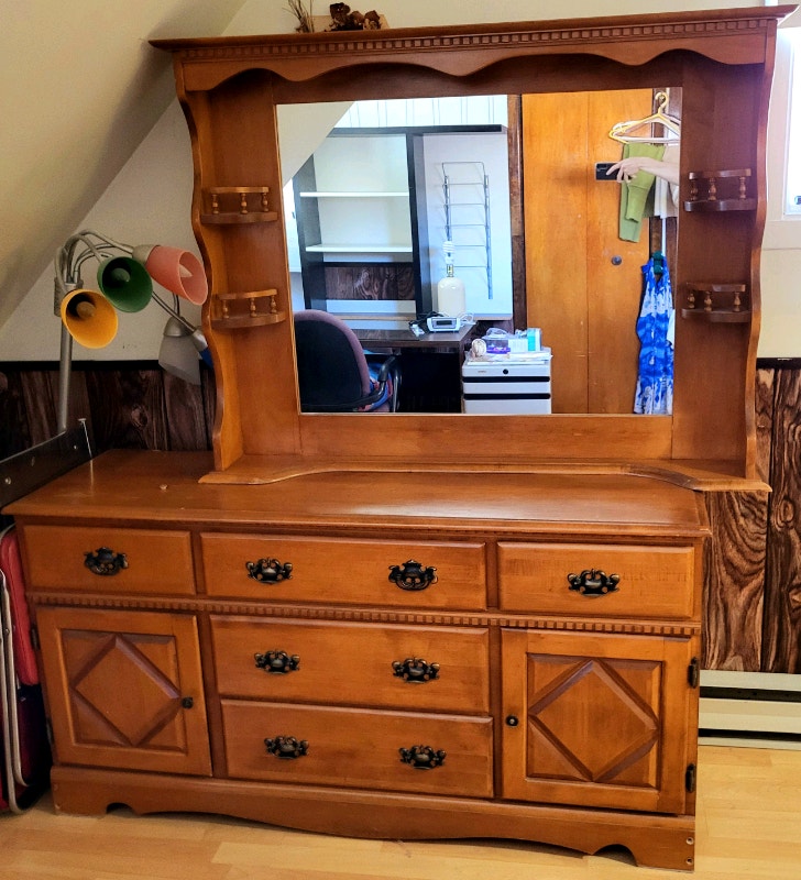 Commode de chambre / Rangement à 7 tiroirs Bois avec Miroir