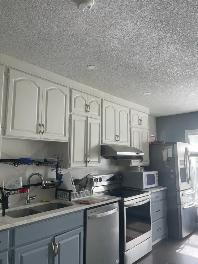 Crescent Heights - One Room for Rent - Male ONLY in Room Rentals & Roommates in Calgary - Image 3