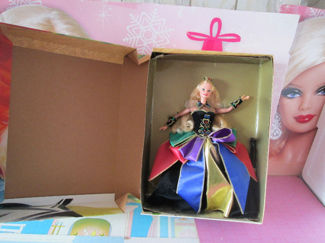 Ancienne Barbie 1997 Midnight Winter Princess Neuve Boite dans Jouets et jeux  à Longueuil/Rive Sud - Image 2