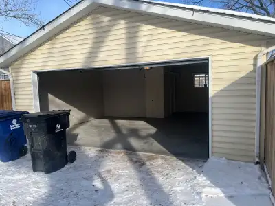2 car garage for rent with storage. 22x22 garage, not heated. Storage only please. Do not talk to th...