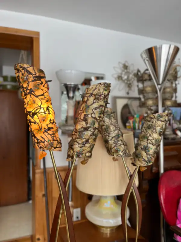 Pair of matching Majestic style MCM Lamps 1960 Vintage in Indoor Lighting & Fans in West Island - Image 7